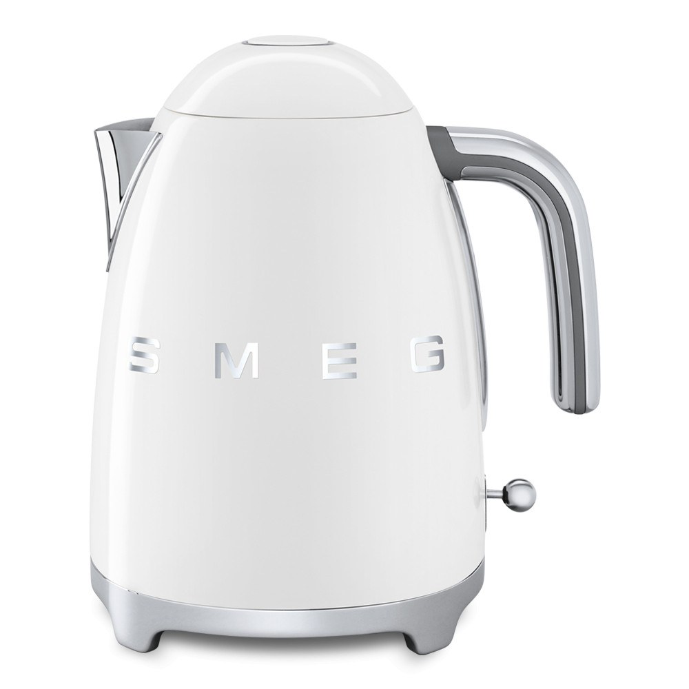 Smeg чайник в интерьере кухни